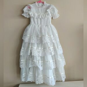 MARTHA'S MINIATURES We're Fussy Vintage Girl White Lace Tiered Dress Size 5